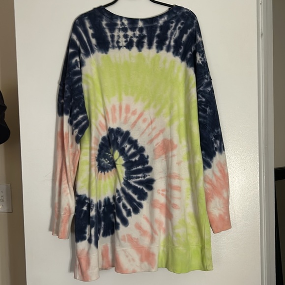 Tunic Sweatshirt - Picture 2 of 6